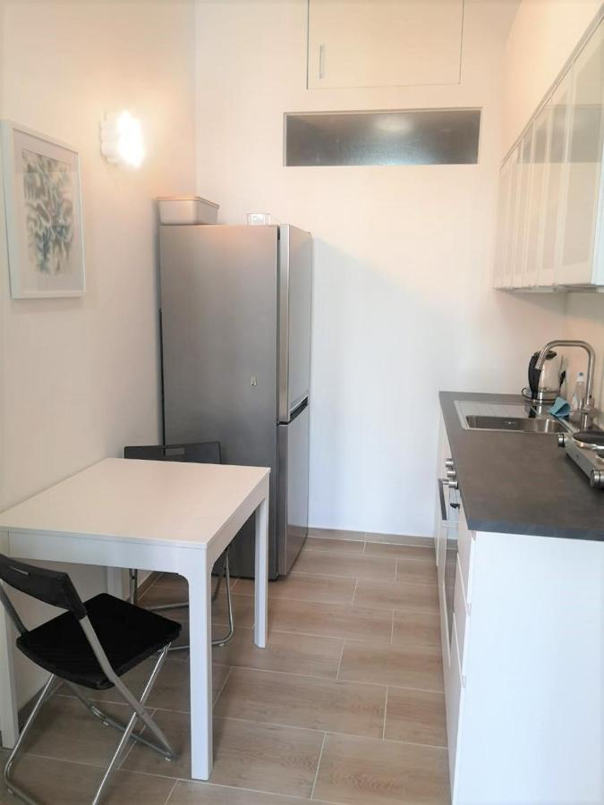 Appartement Ruhige Art-Garconniere Mit Balkon à Vienne Extérieur photo