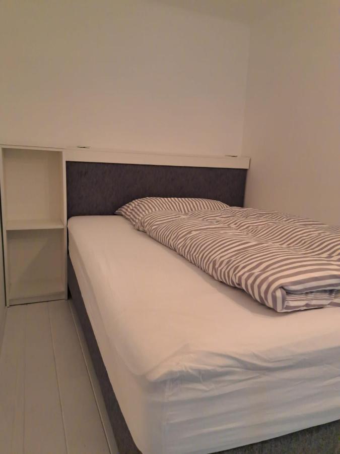 Appartement Ruhige Art-Garconniere Mit Balkon à Vienne Extérieur photo